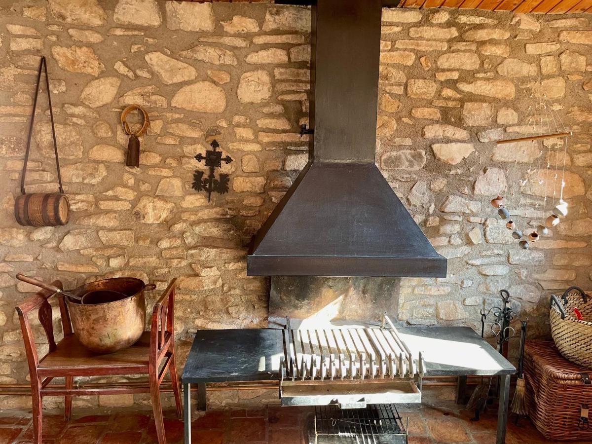 Apartamento Rural Con Encanto Can Salvador Borreda Ngoại thất bức ảnh