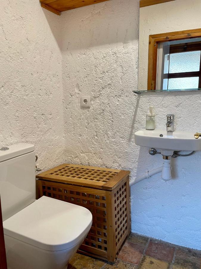 Apartamento Rural Con Encanto Can Salvador Borreda Ngoại thất bức ảnh