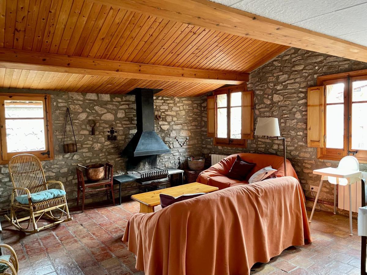 Apartamento Rural Con Encanto Can Salvador Borreda Ngoại thất bức ảnh